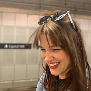 Meet your Posher, Linea